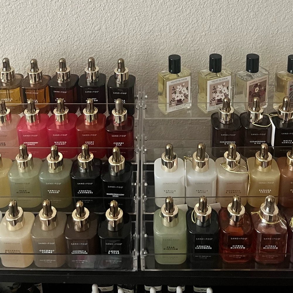 Women Bath & Body Oil Set - Multicolor